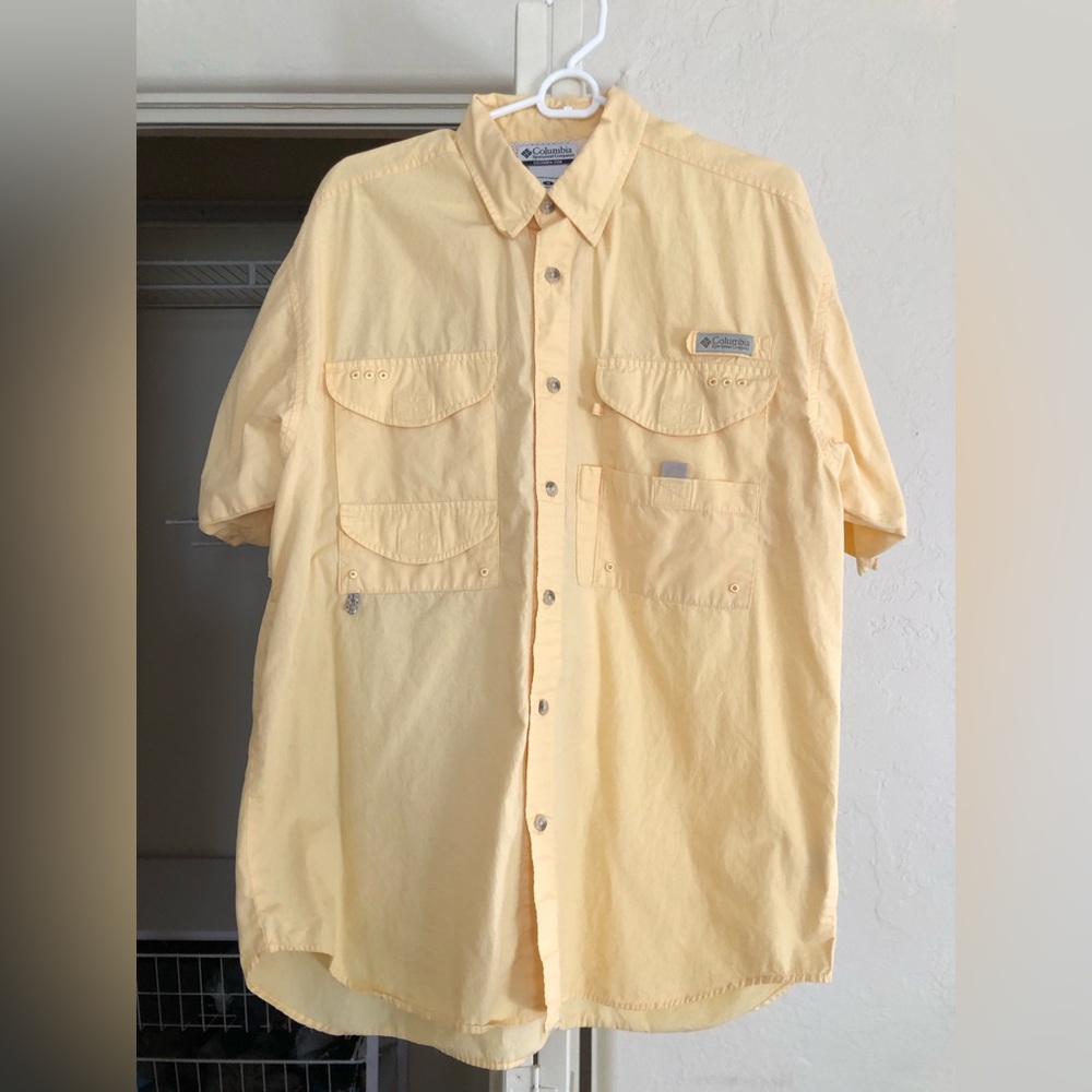 Columbia “PFG” lightweight short-sleeved fishing shirt